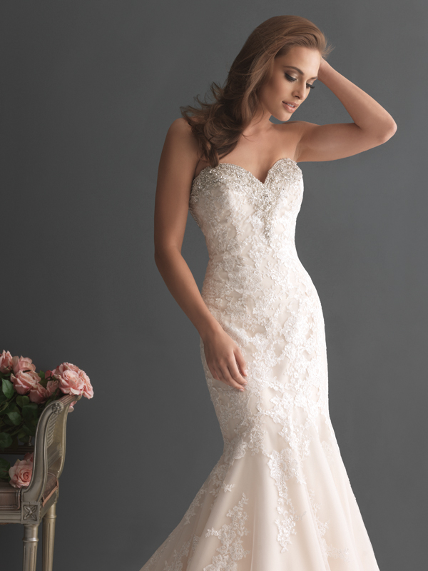 2667 Allure Romance Elegane Wedding Dress