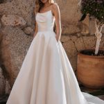 E259/Carmena Abella Strapless Neckline Wedding Dress