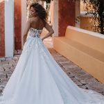 Sweetheart Neckline 3550 Allure Romance Wedding Dress